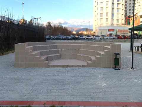 Амфитеатар на отворено